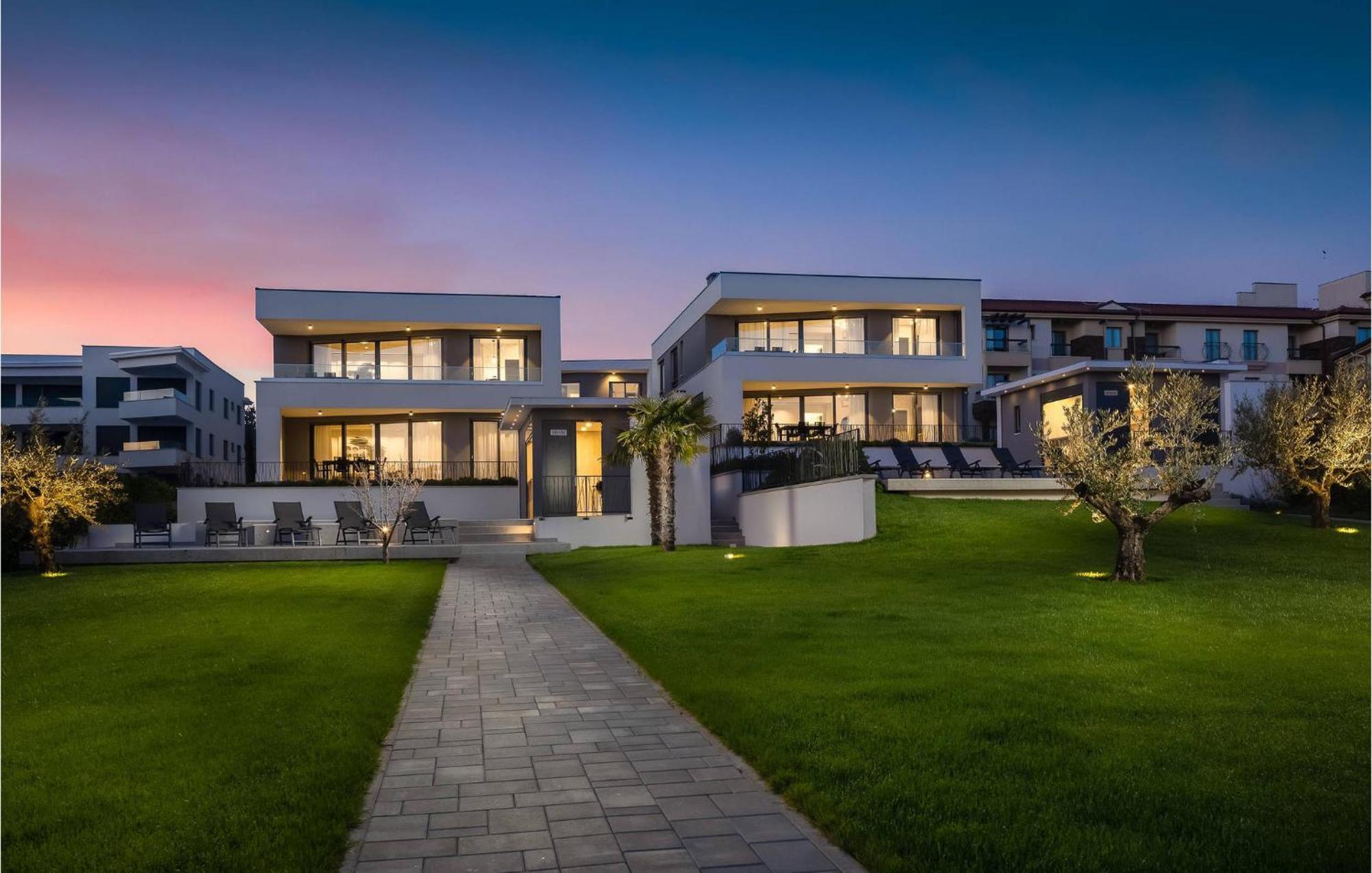 Pet Friendly Home In Zidarici With House Sea View Vantacići Exterior foto