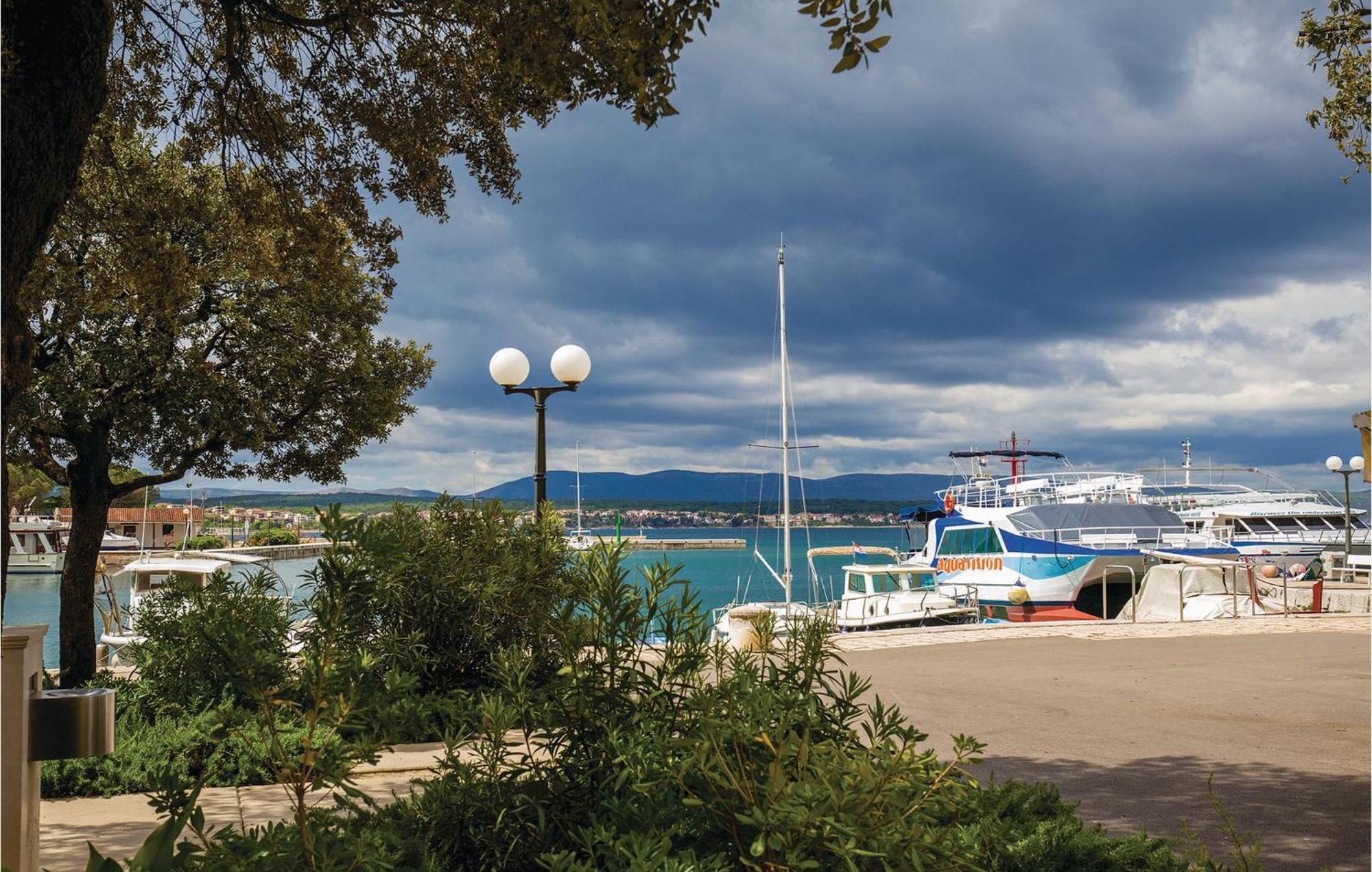 Pet Friendly Home In Zidarici With House Sea View Vantacići Exterior foto